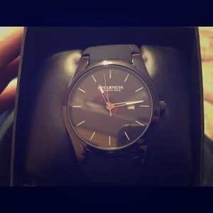 Men’s Kenneth Cole watch